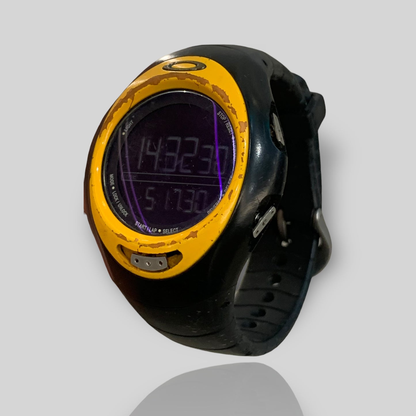 D1 Watch
