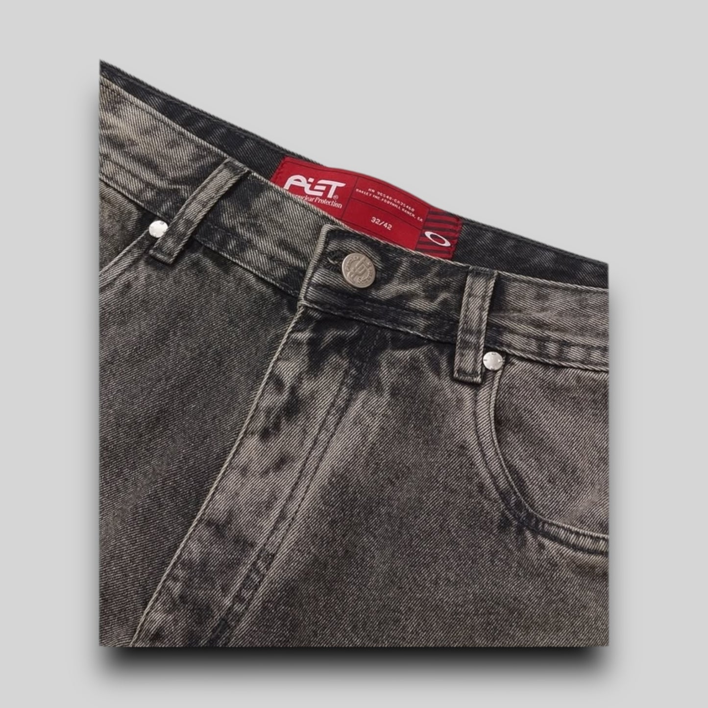 Bermuda Oakley x Piet Distressed Denim