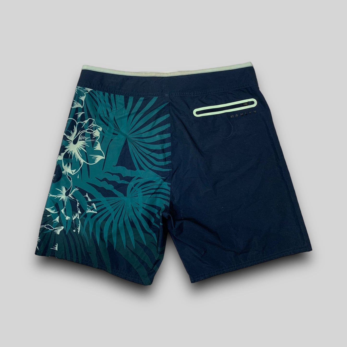 Bermuda Oakley