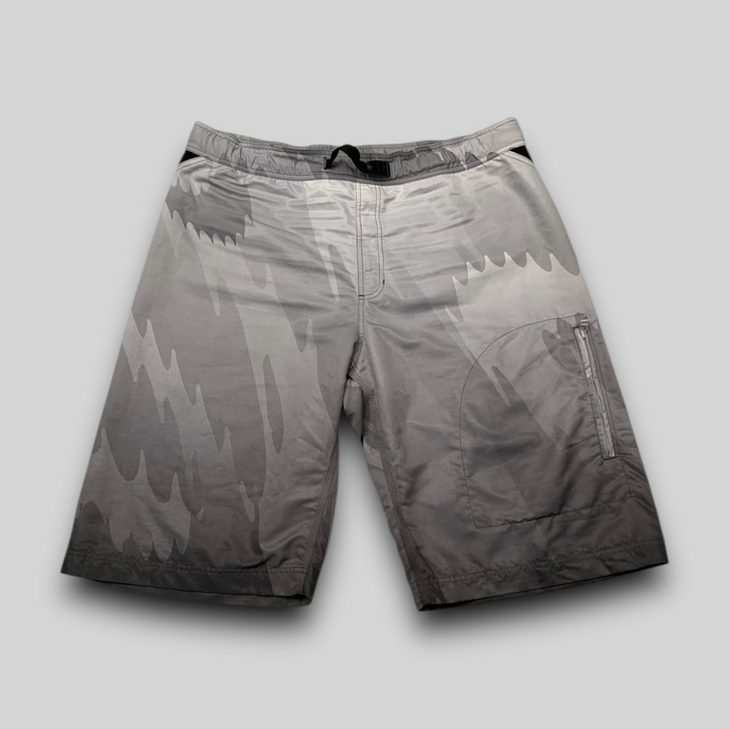 Bermuda Oakley Static