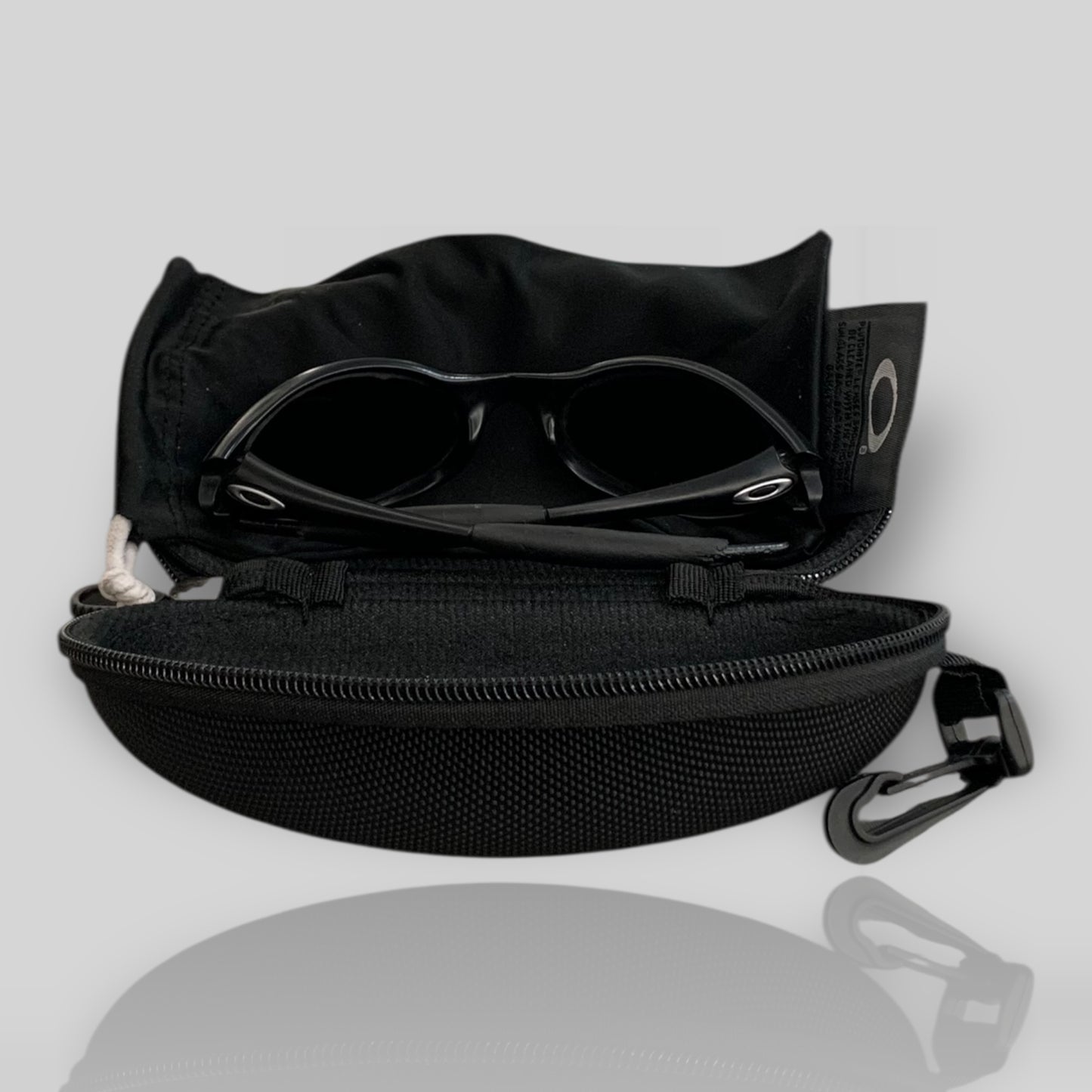 Eye Jacket