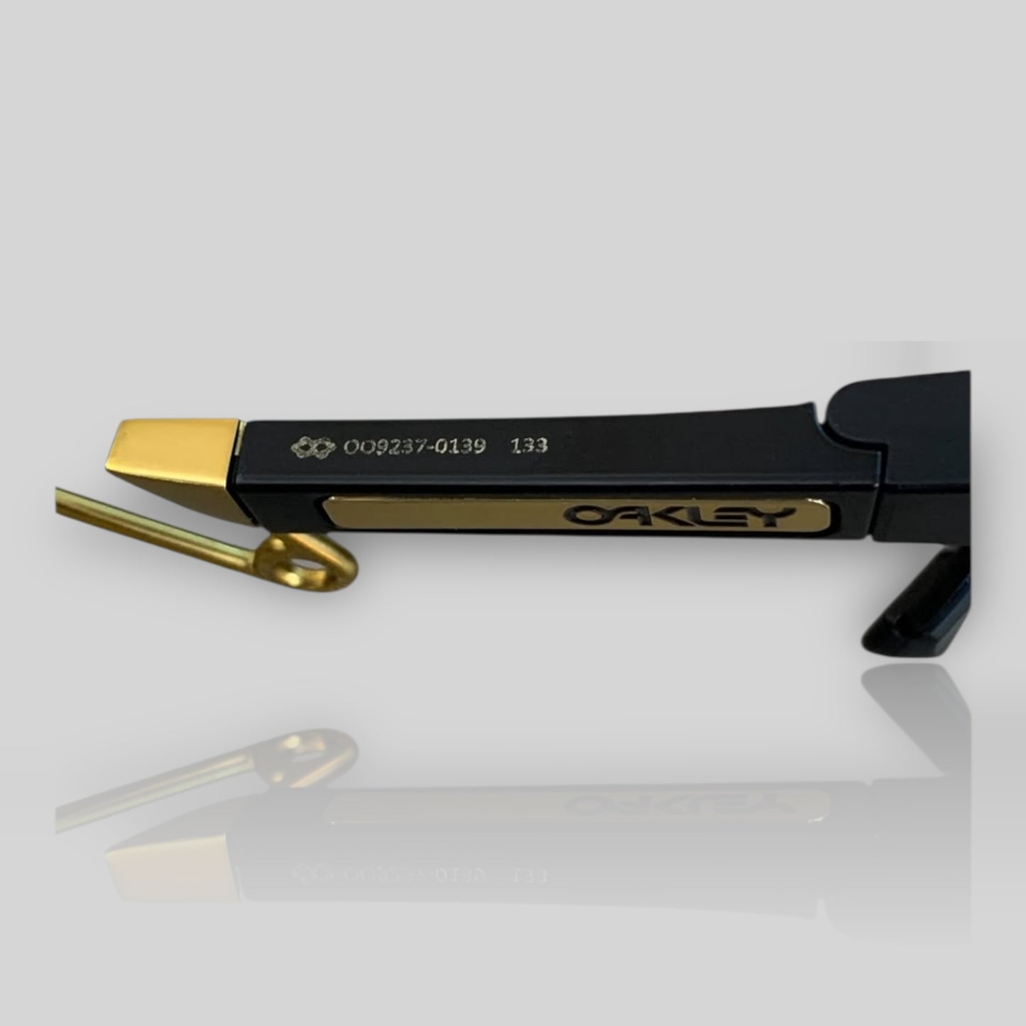 Óculos Oakley BXTR