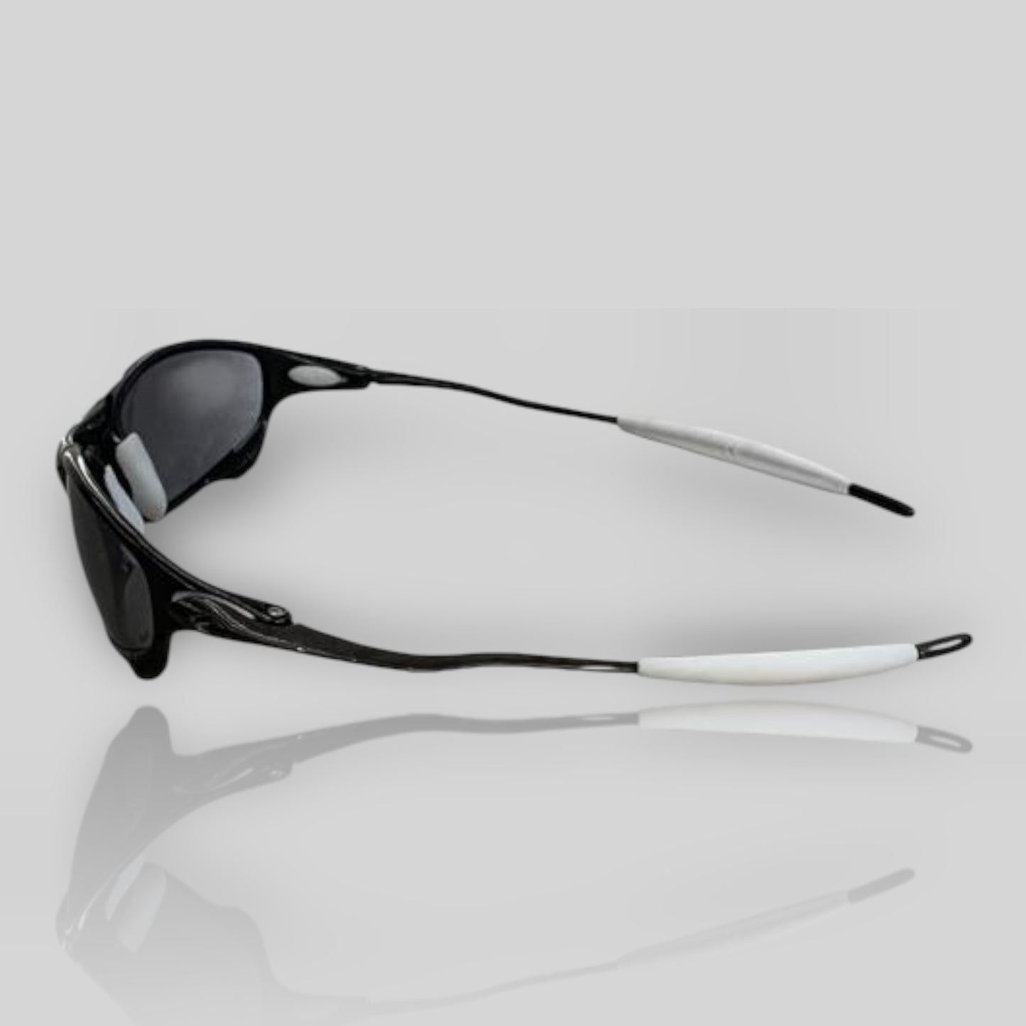 Óculos Oakley Juliet lchiro Carbon Polished