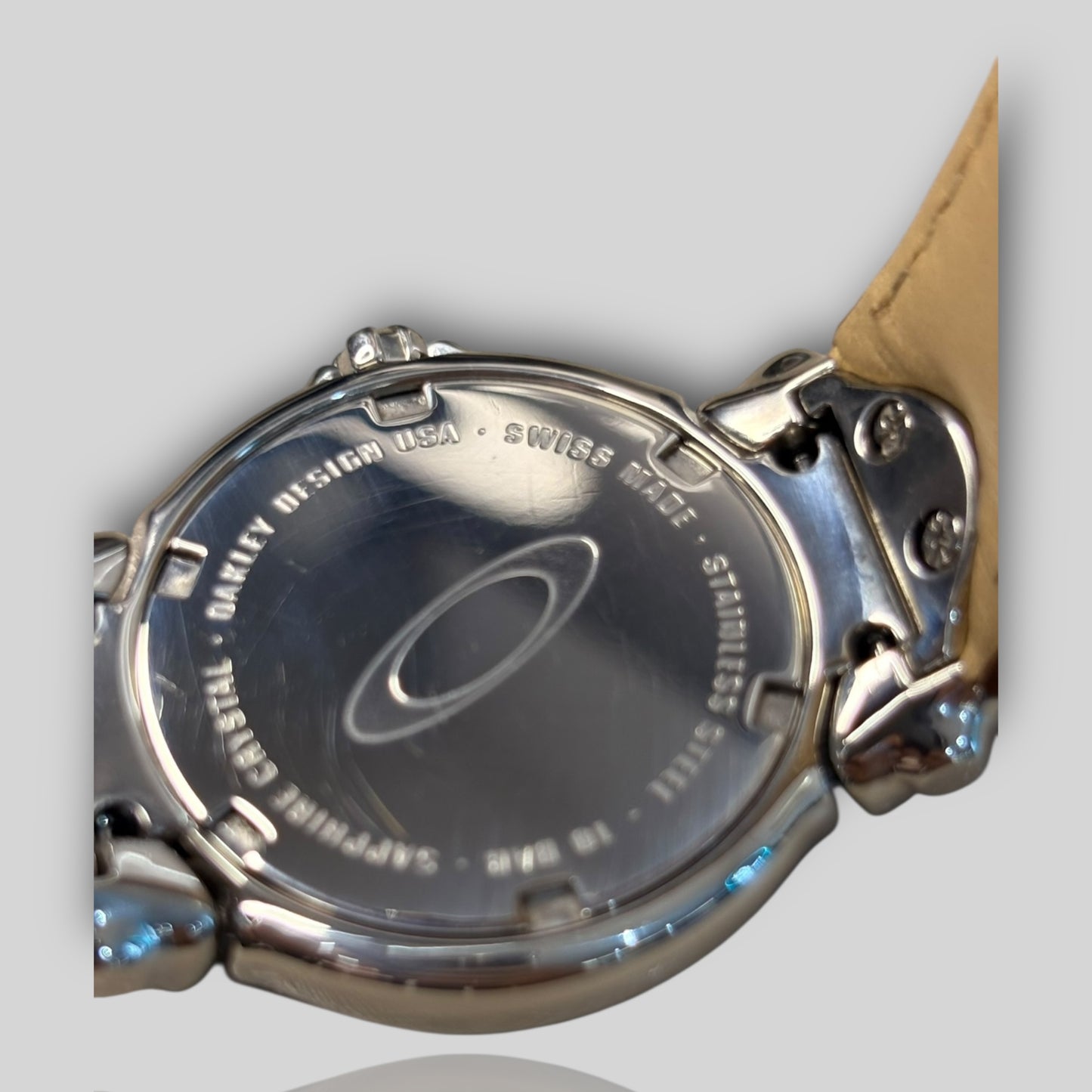 Judge Polished Brown