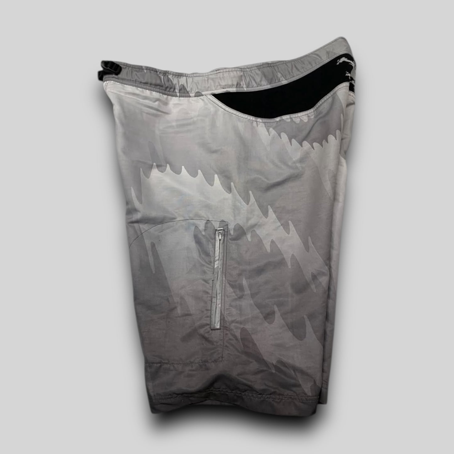 Bermuda Oakley Static
