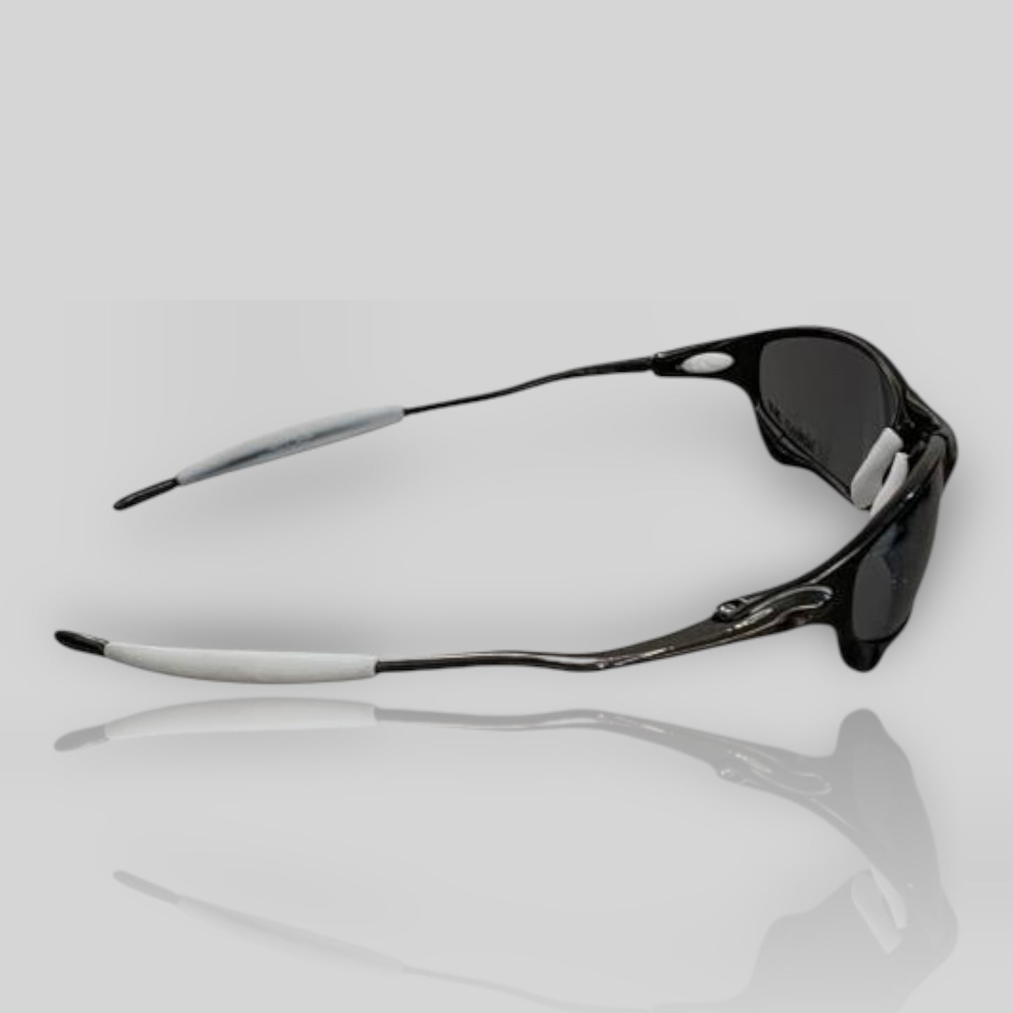 Óculos Oakley Juliet lchiro Carbon Polished