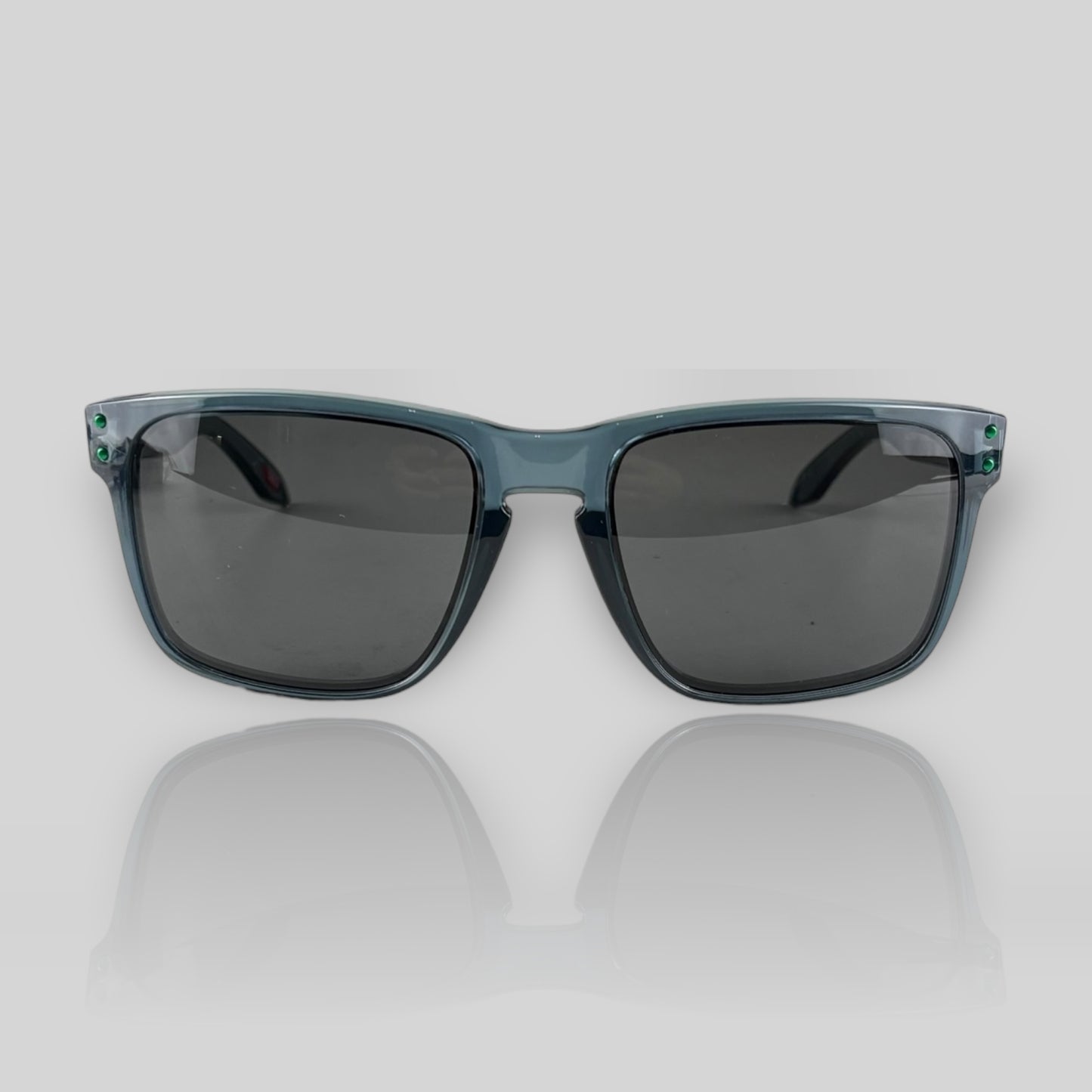 Holbrook Crystal Black