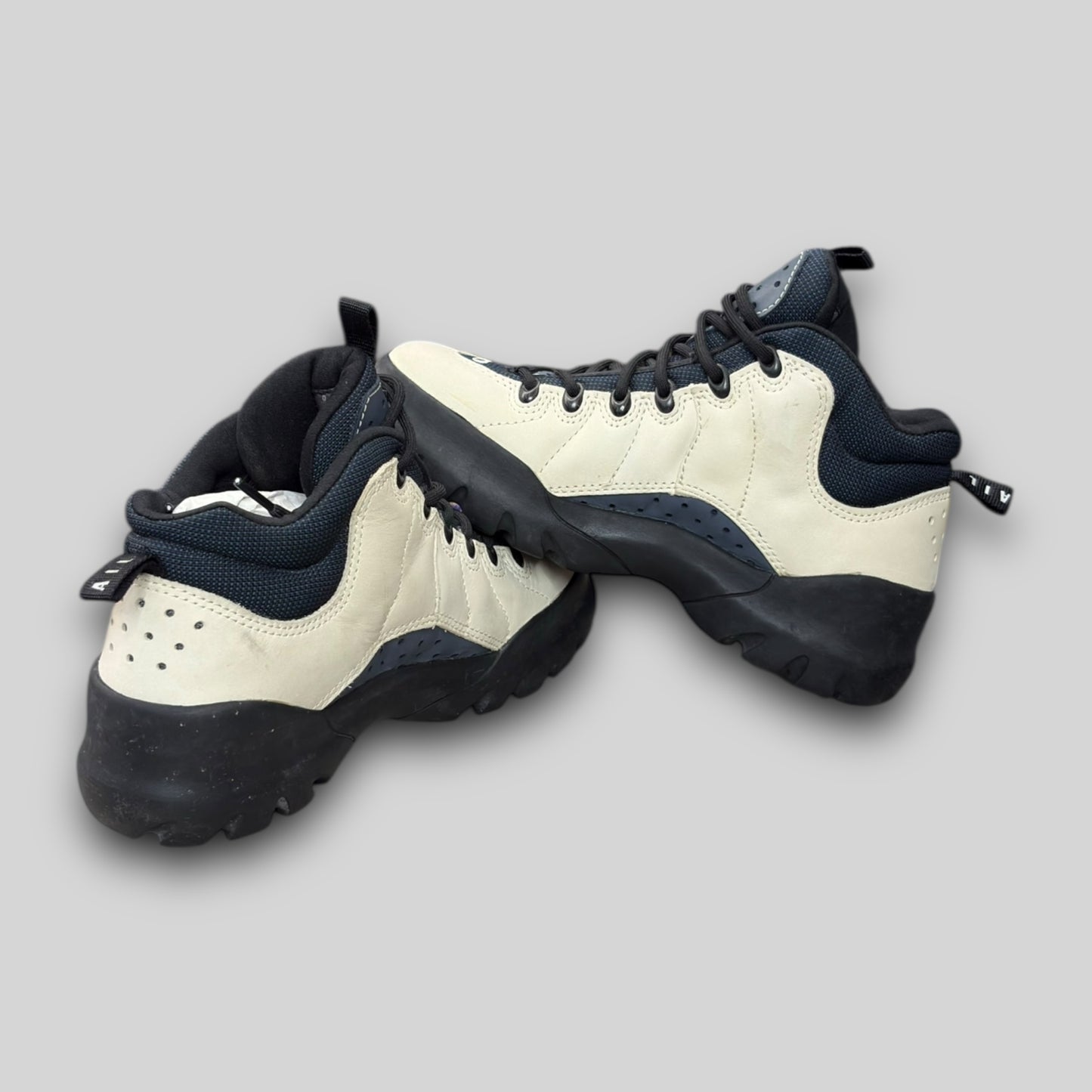 Nail Skull & Crossbones Y2K