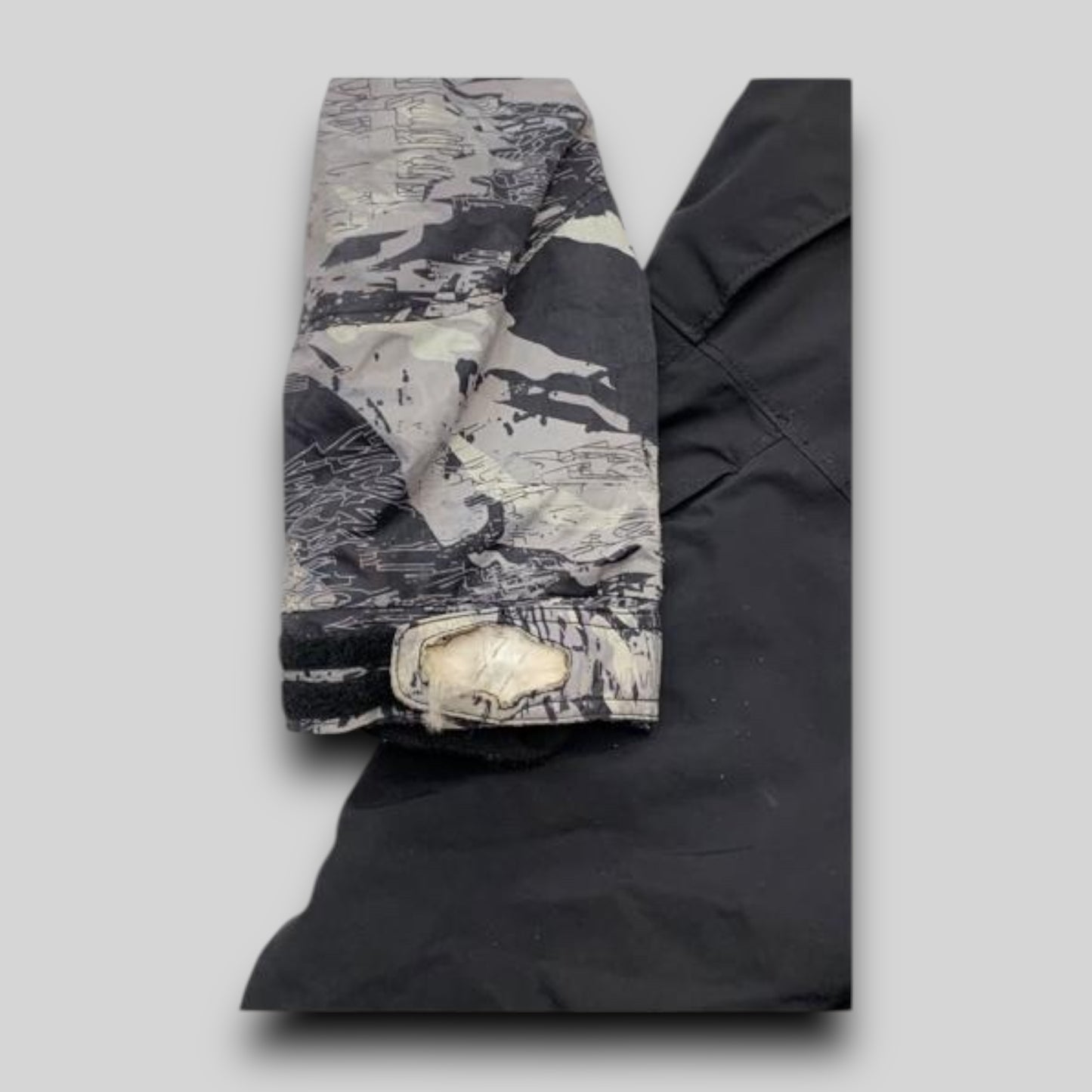 Jaqueta Snow Oakley Snow Night Camo