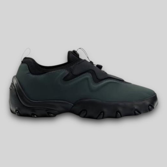 Tênis Oakley Teeth Slip On Og x Piet