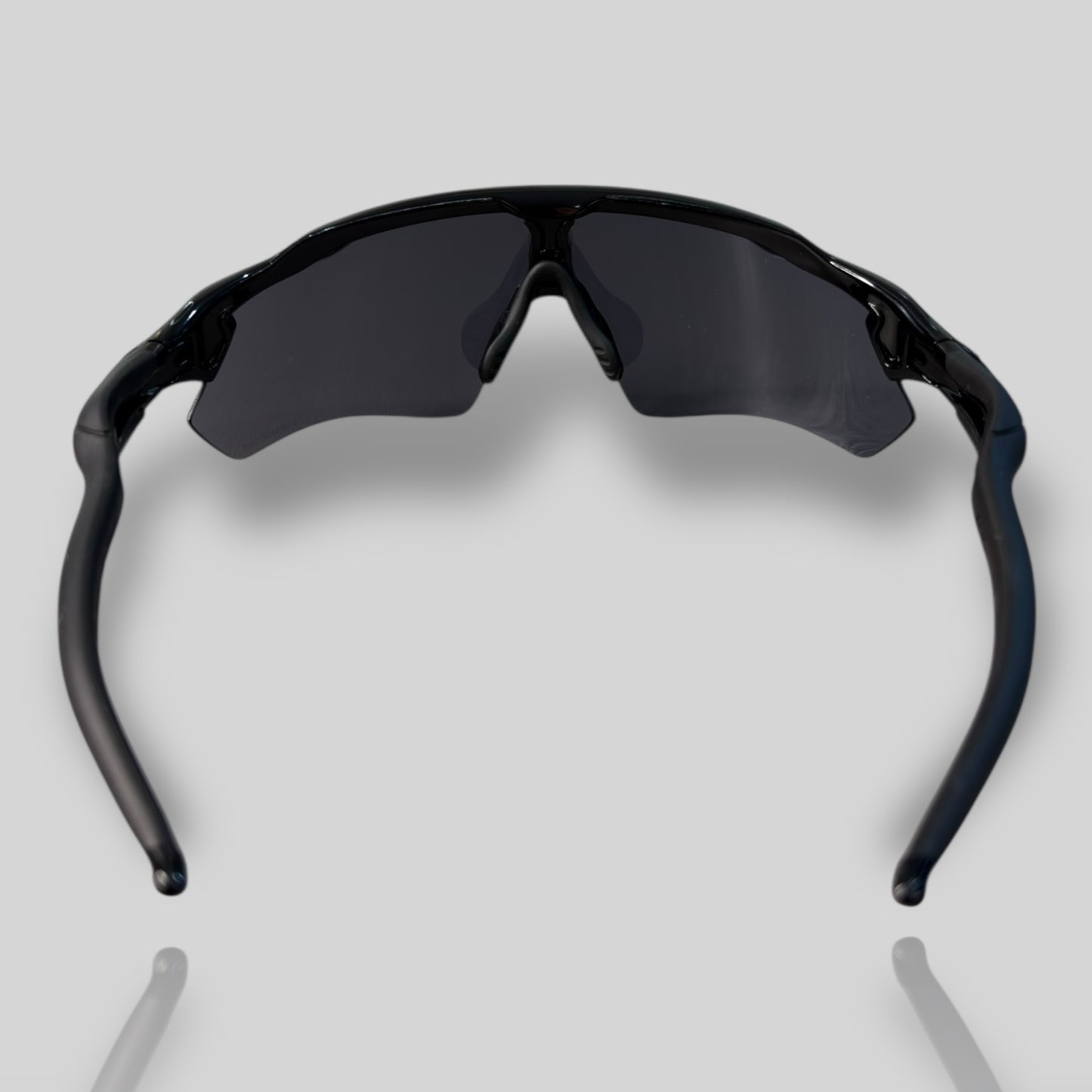 Radar Ev Polished Black