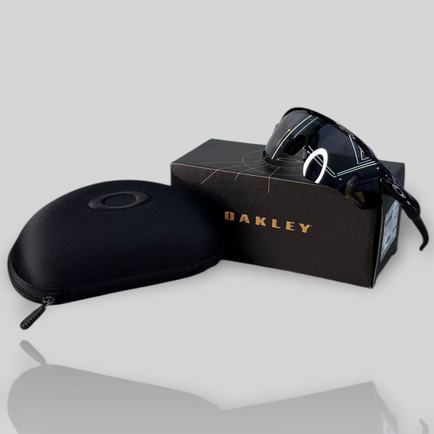 Radar Ev Polished Black