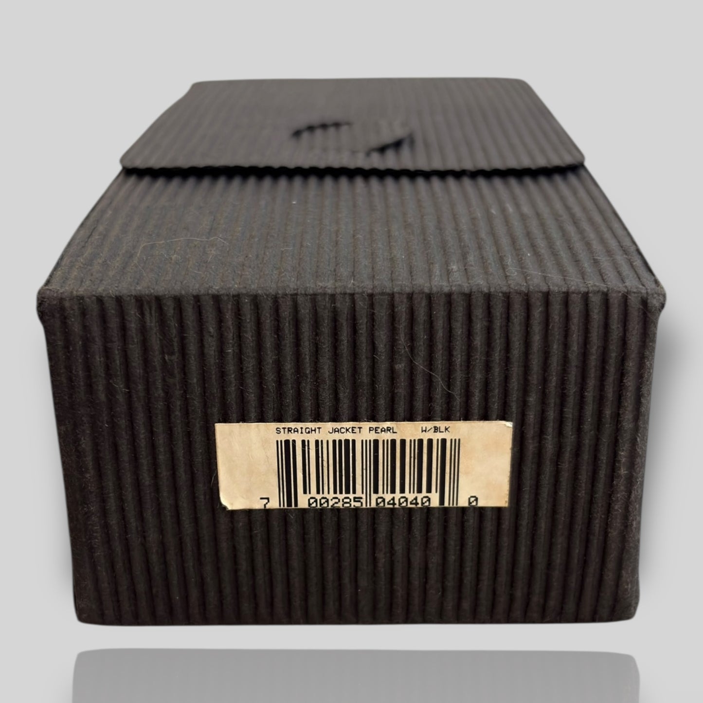 Straight Jacket Pearl