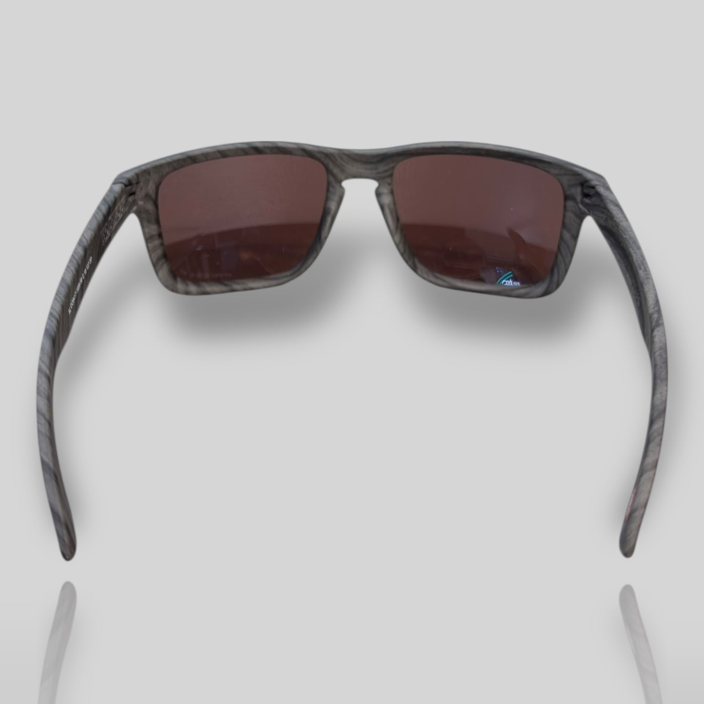 Holbrook XL Woodgrain