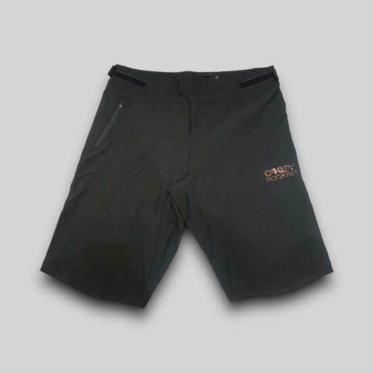 Bermuda Factory Pilot
