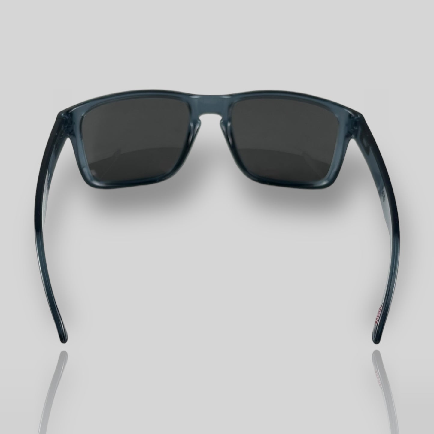 Holbrook Crystal Black