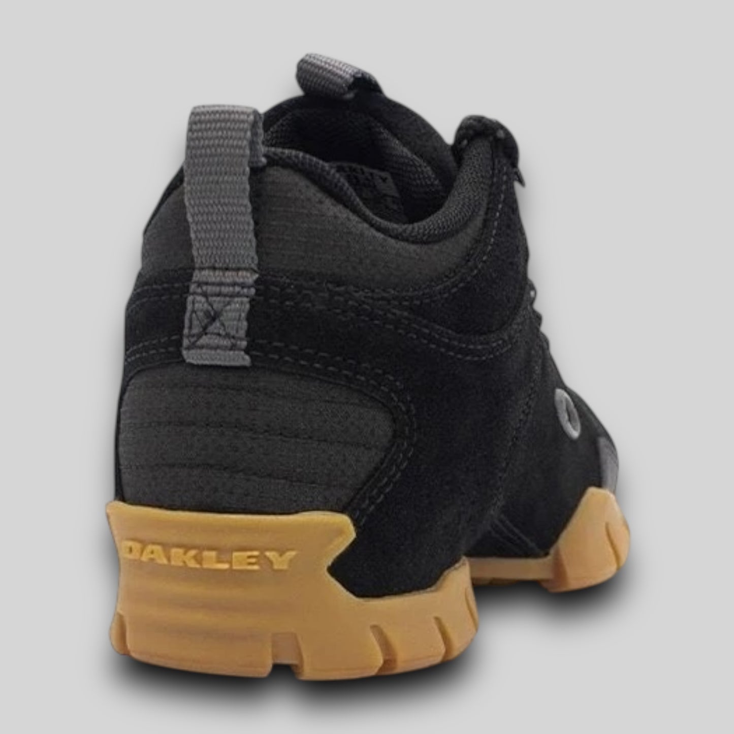 Modoc Mid ll Black/Gum